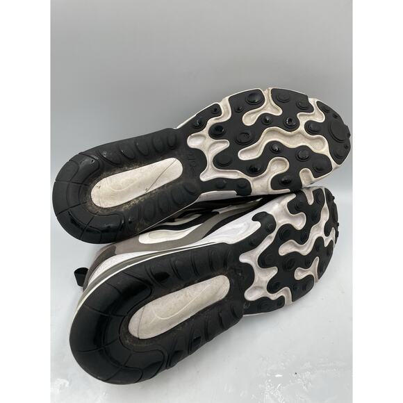 Nike Air Max 270 React Men Size 10 Black/White/ Pewter Gray Athletic Shoes - Picture 10 of 10